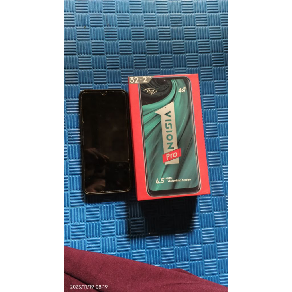 hp itel vision 1 pro kondisi menyala bisa semua normal minus lcd udh pernah diganti TPI aman bgt dip