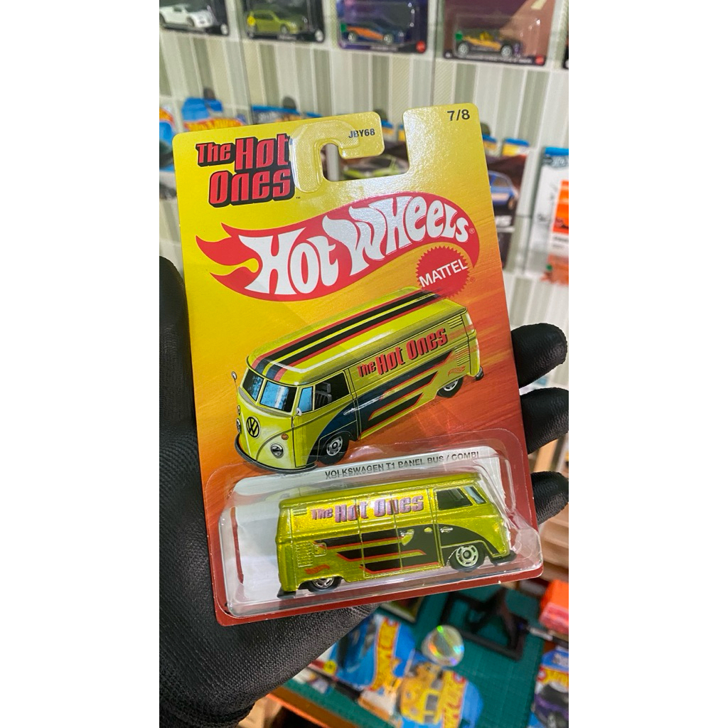 HOTWHEELS VOLKSWAGEN T1 PANEL BUS COMBI