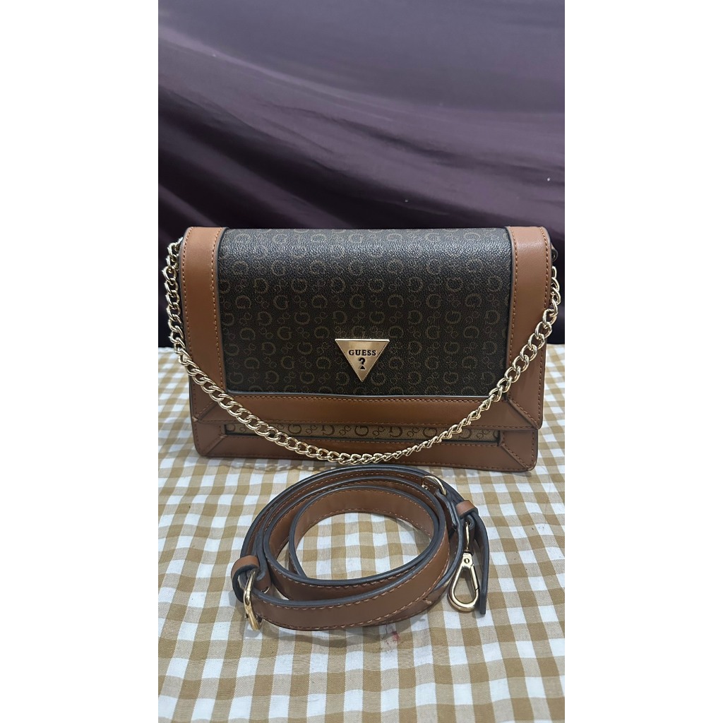 Preloved GUESS Shoulder Bag