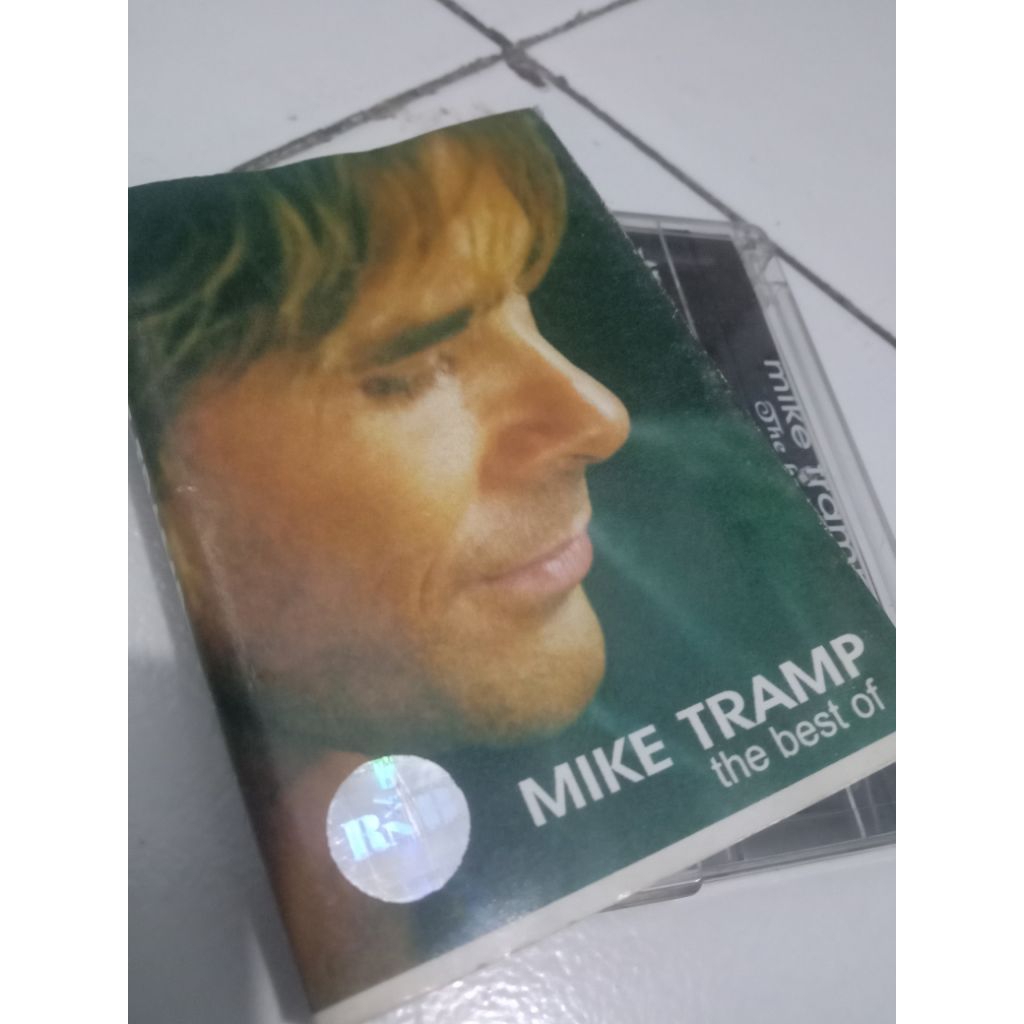 Kaset Pita Mike Tramp Best Of