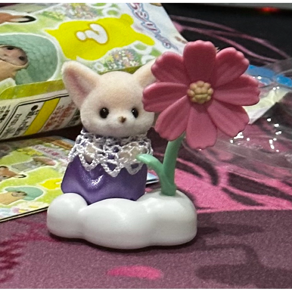 Mainan Koleksi Sylvanian Baby Series - Boneka Mini Lucu, Aksesori Tema Taman Bunga, Cocok untuk Kole