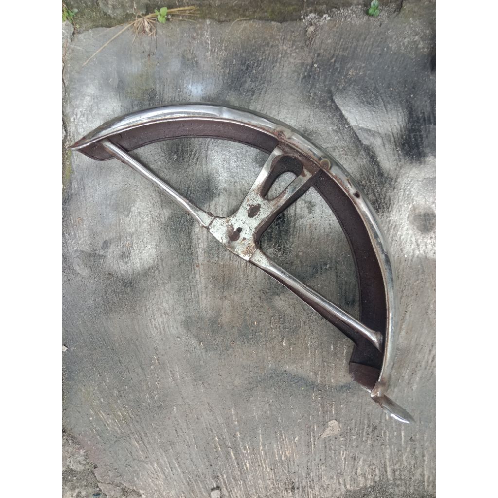 spakbor depan Suzuki A100 Original