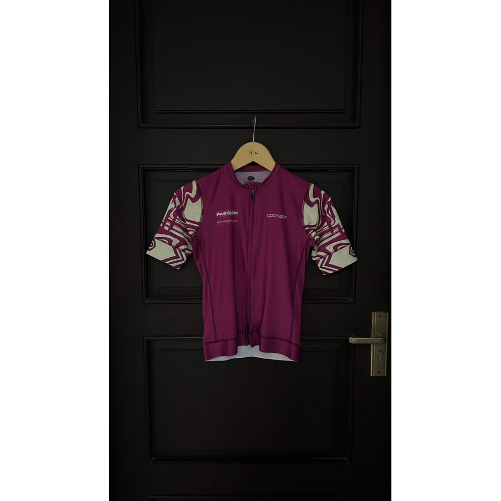 PRELOVED JERSEY SEPEDA ROADBIKE CORTIGER