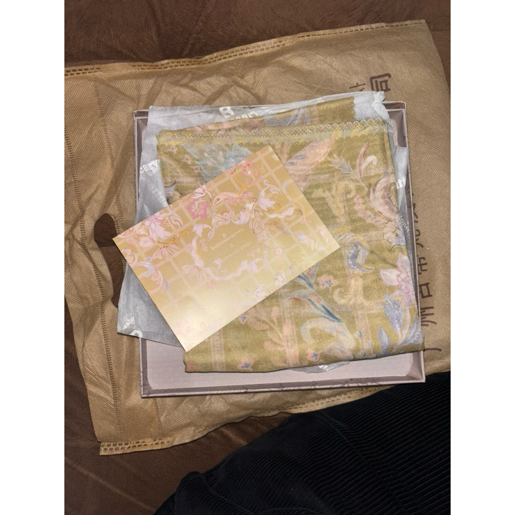 hijab buttonscarves x dian pelangi