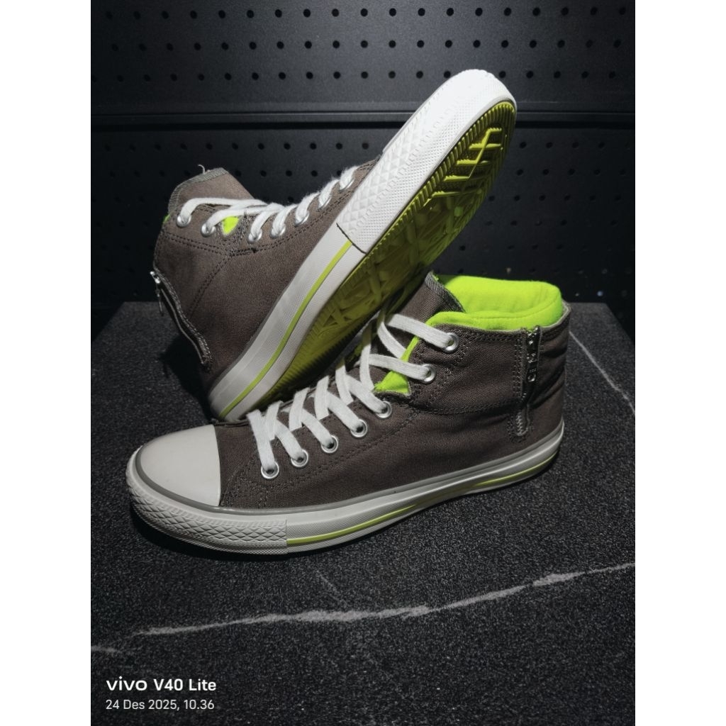 (second) Converse Zip in Men's Trainers size 41,5