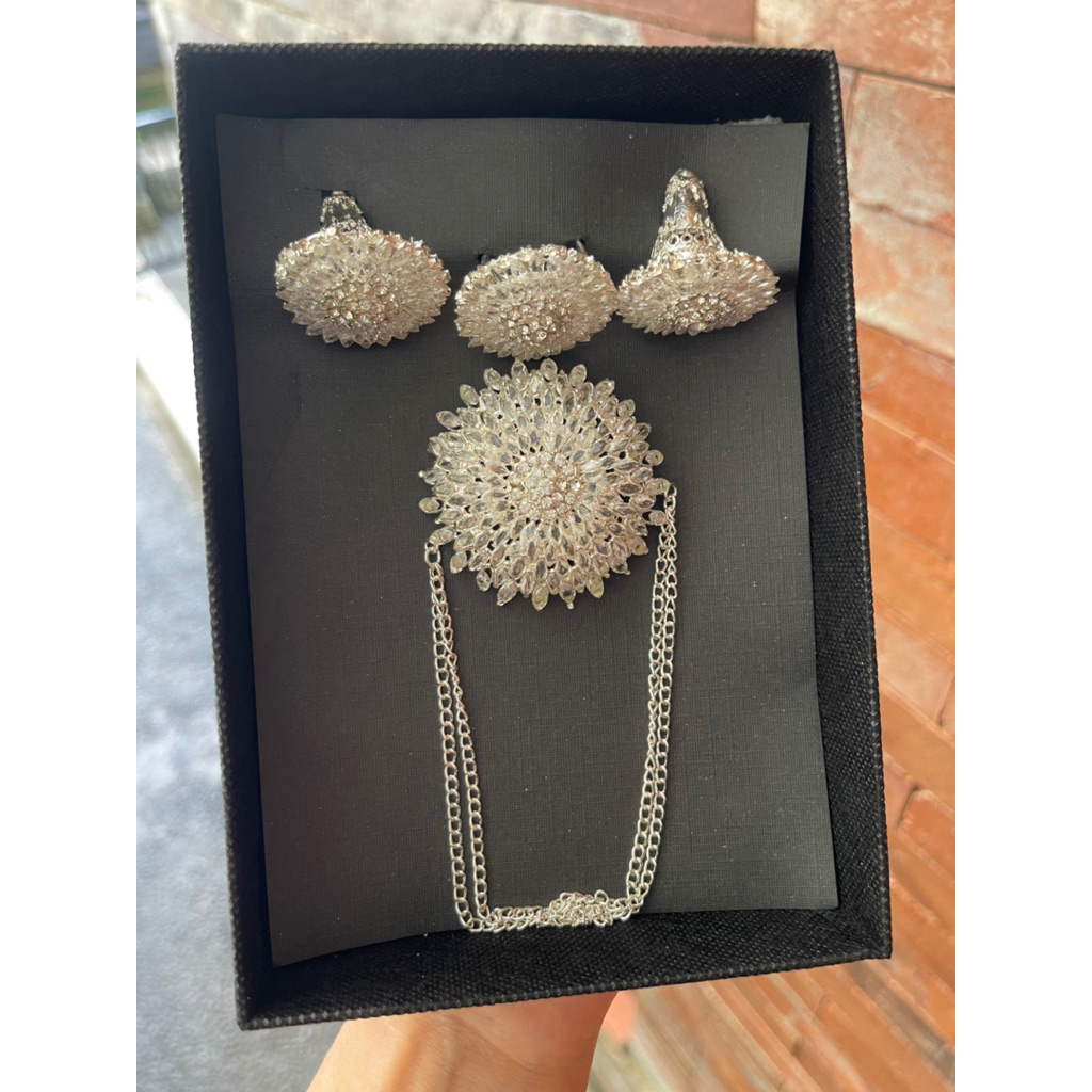 Set Bros Alpaka Silver Borobudur Rantai