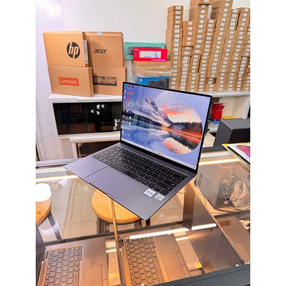 LAPTOP HUAWEI TOUCHSCREEN CORE I7 GEN10 RAM 16GB SSD 512GB