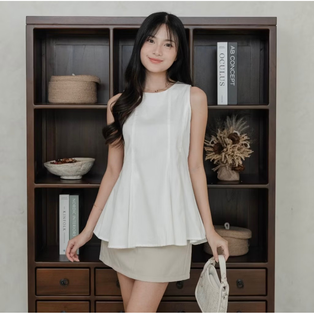 Clea Blouse (Beatrice Clothing)