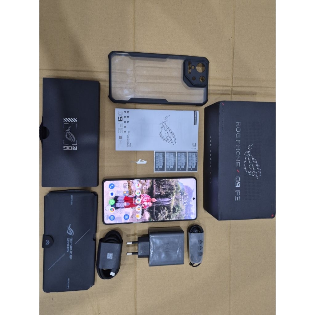 Asus Rog Phone 9 FE 12/256 Second Like New