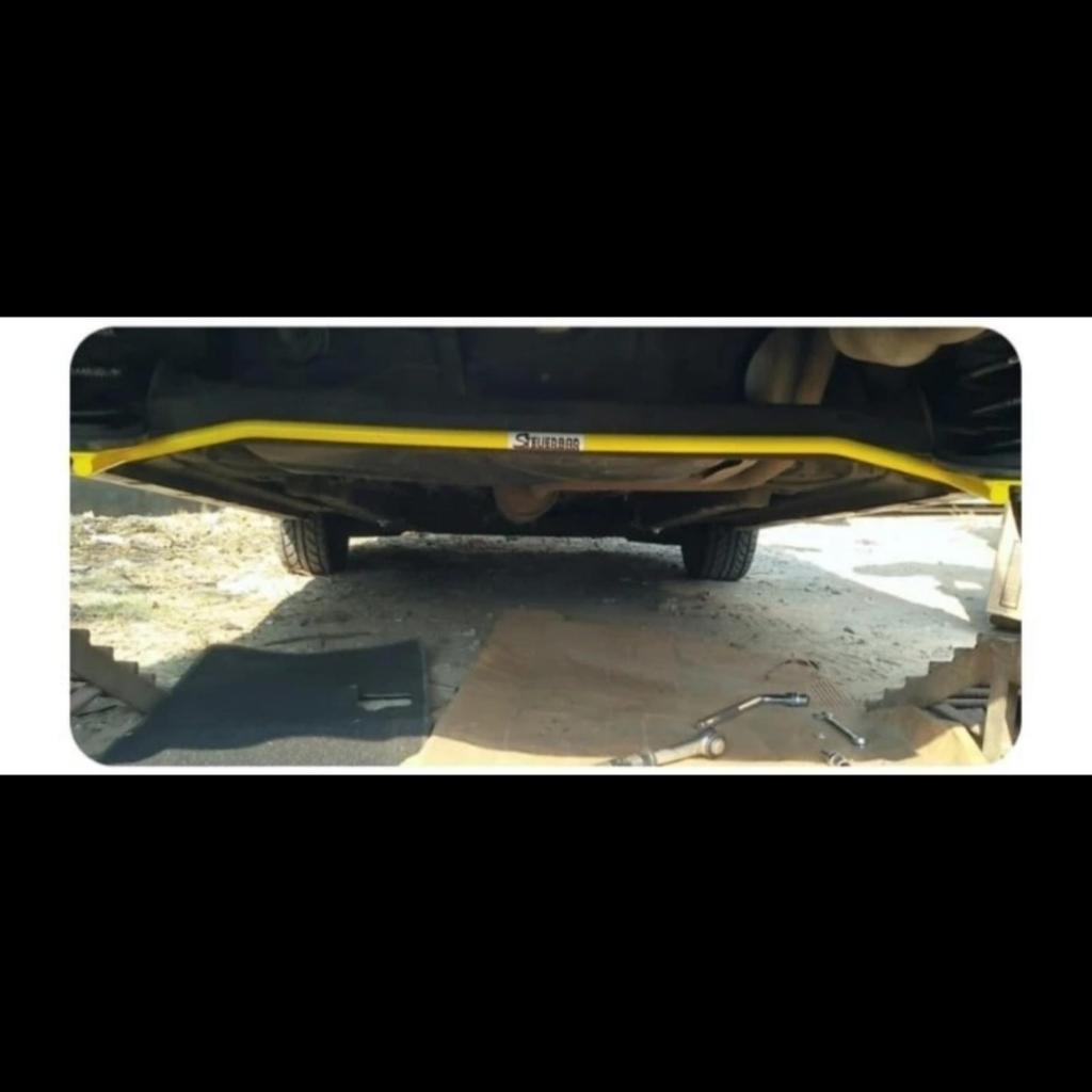 Stabilizer Mitsubishi Mirage Steuerbar Official