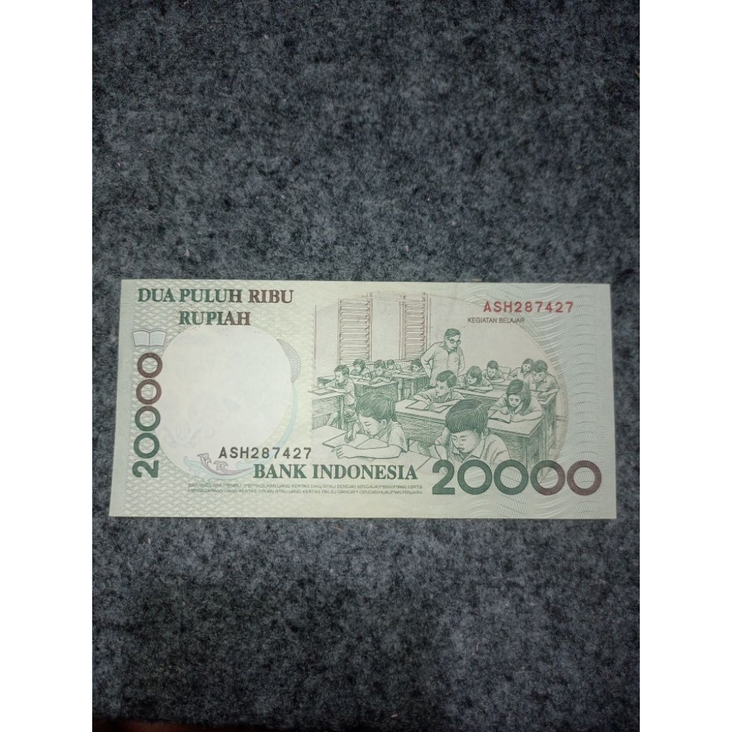uang kertas kuno 20000 ki hajar Dewantara