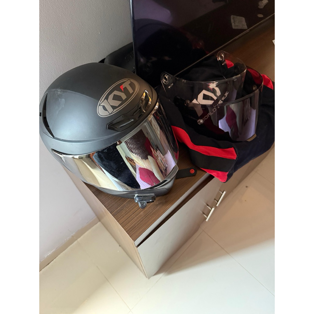 KYT TT COURSE BLACK DOFF