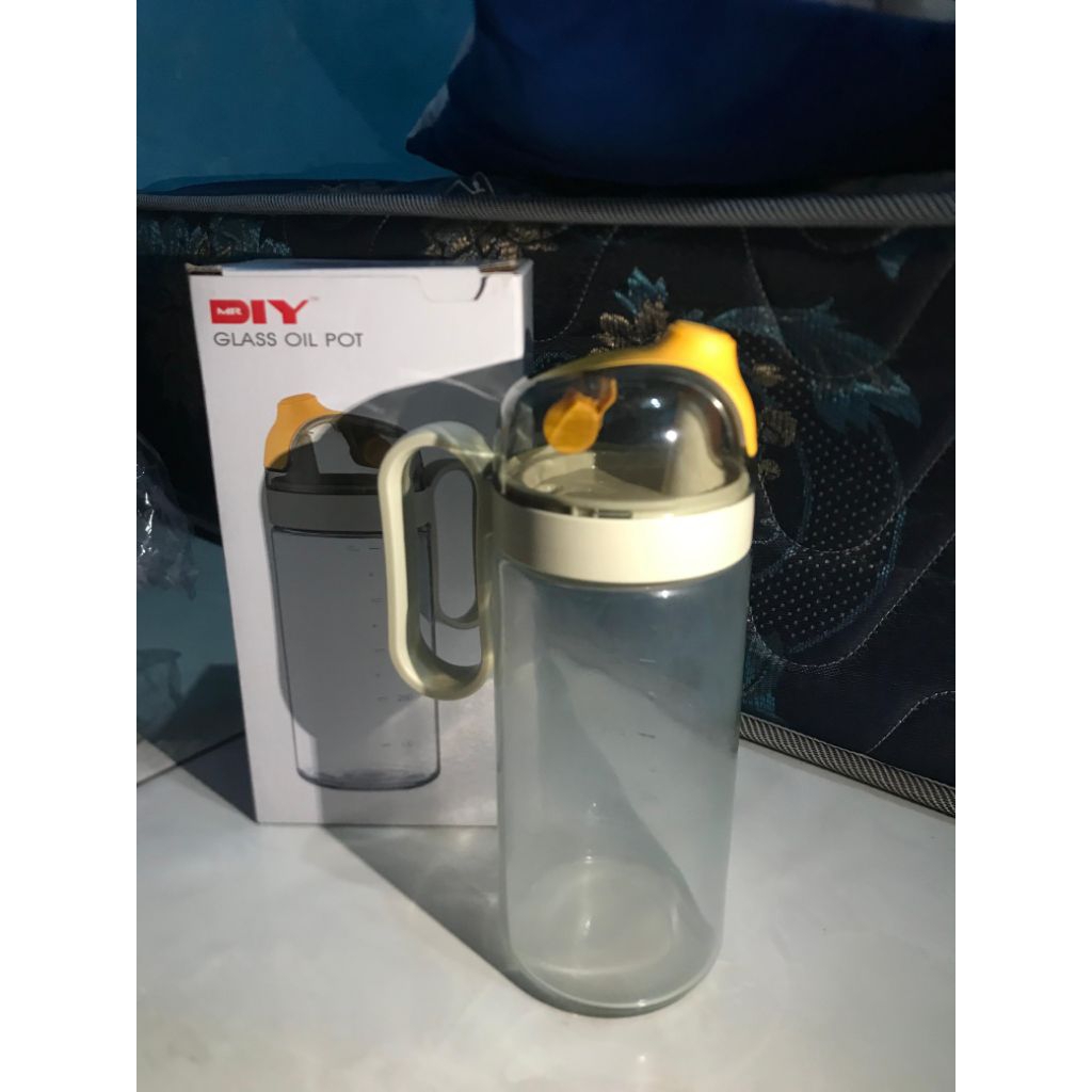 Mr. DIY Glass Oil Pot