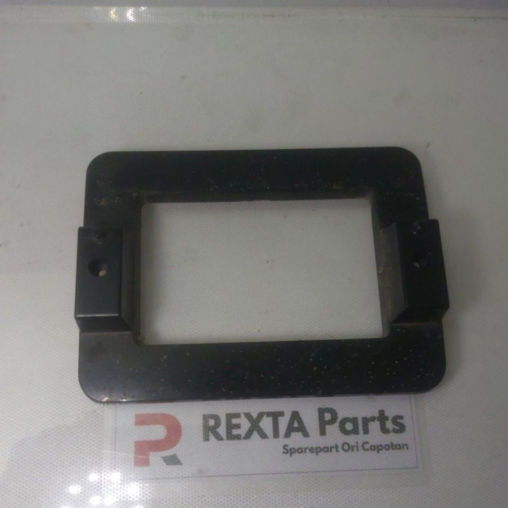 kaki tv sharp 23inch lc23le100m