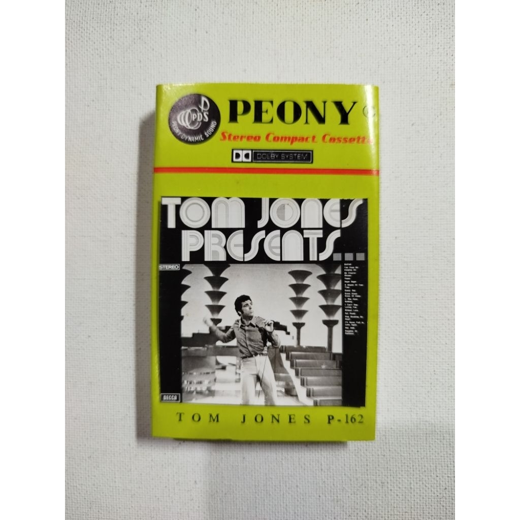 KASET PITA 744- TOM JONES