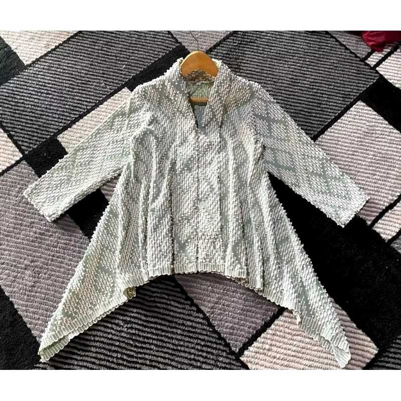 Kebaya Tenun Bulu Viscose