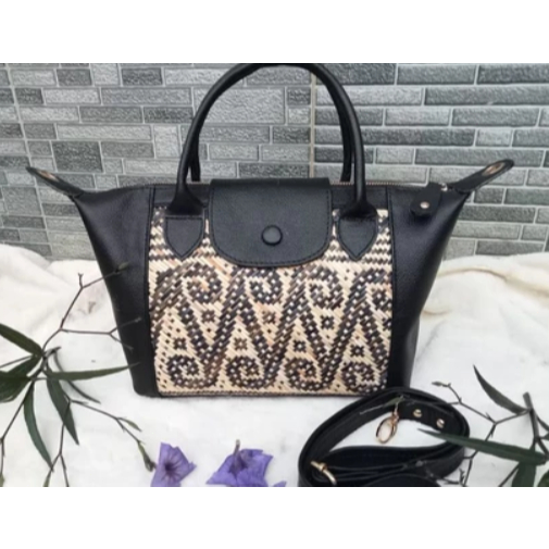 TAS KULIT ROTAN LC CUSTOM MOTIF ( size M)