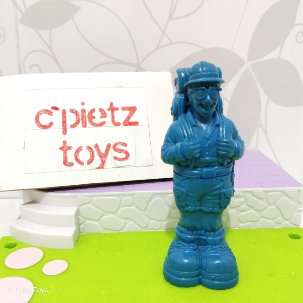 Figure Pen Vintage Wendy's 1994 Write & Sniff Figure Pen Toy Sheriff Camper/Hiker Series (Second/Pre