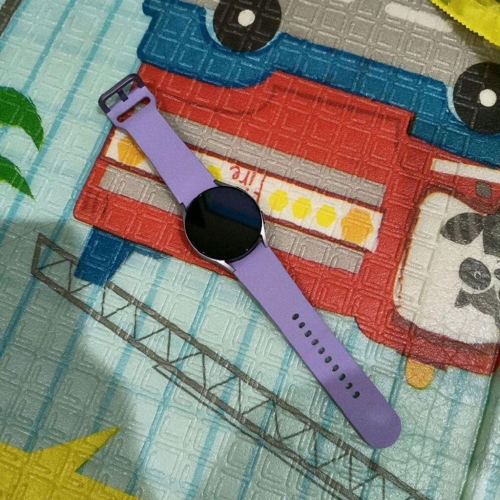 Samsung Galaxy Watch5 40mm Silver Tali Ungu Jam Tangan Pintar Android