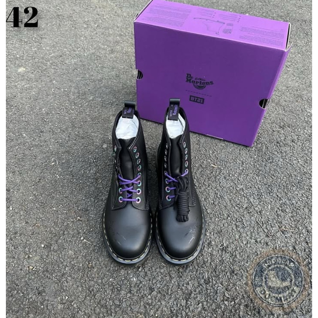Dr Martens 1460 x Bt21 Nappa Size 42 (27cm)