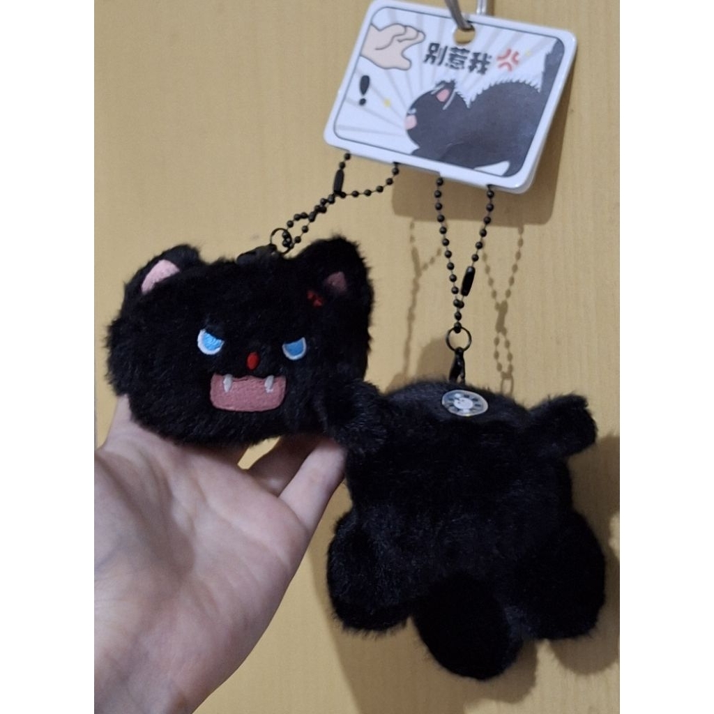 Gantungan kunci kucing buntung unik lucu import