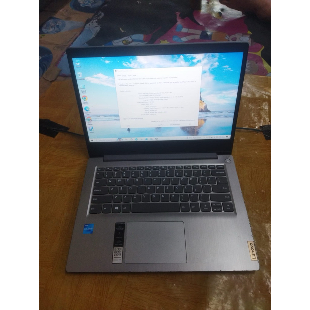 Lenovo Ideapad slim 3 Intel Celeron N4020u