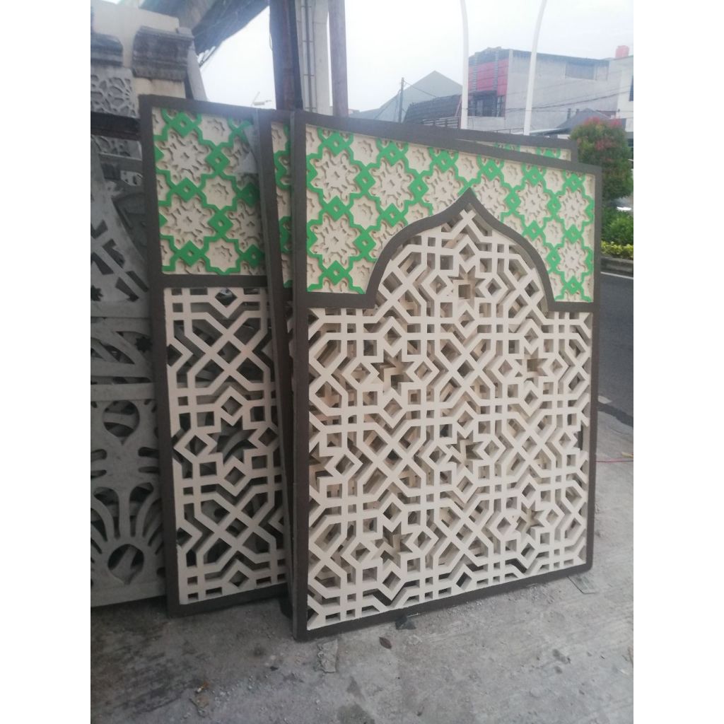 Dinding Masjid Krawangan GRC Serpong