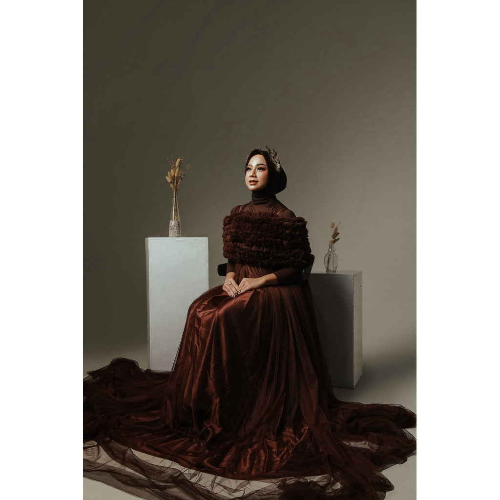 FOR RENT / DISEWAKAN MATERNITY GOWN MATERNITY DRESS PREWEDDING DRESS