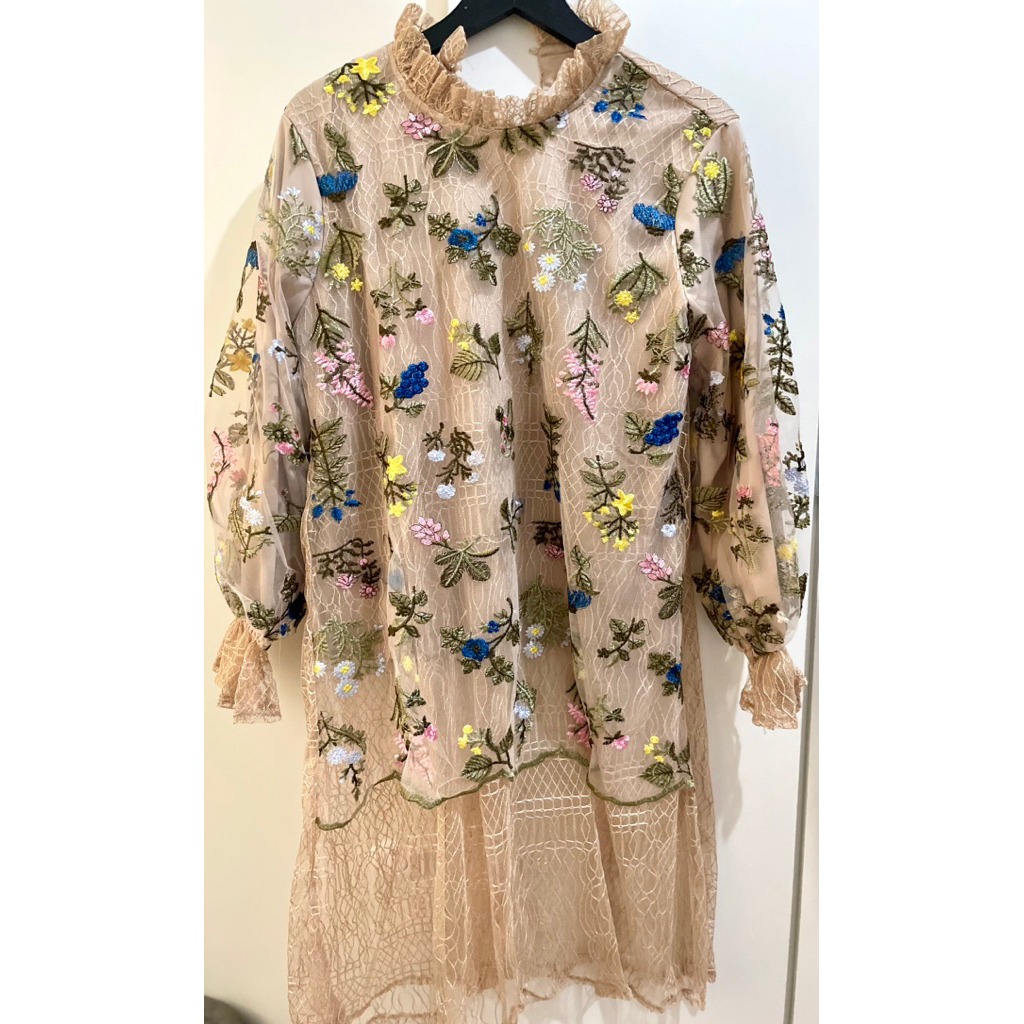 SEWA DRESS KONDANGAN / LEBARAN