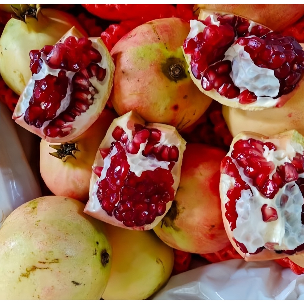 Buah Delima Merah Tunisa Manis Fresh 1 Kg / Buah Deliam Import