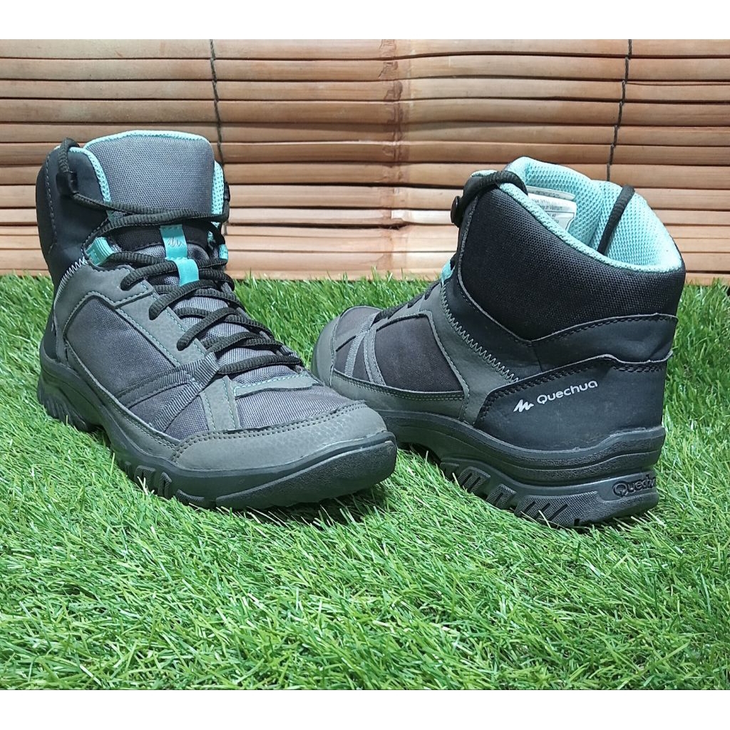 Sepatu Outdoor Second DECATHLON QUECHUA waterproof 40/25,5cm