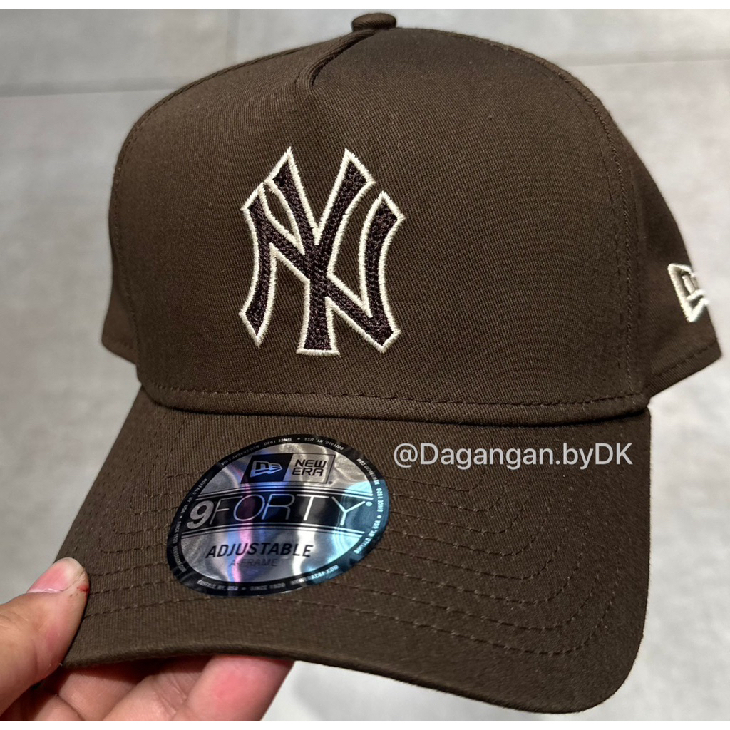 Topi New Era Cap Gradation Original 100% Dark Brown White