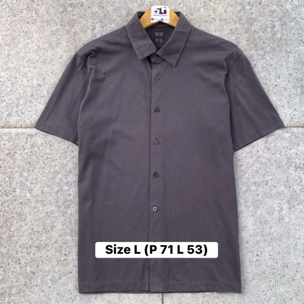 Kemeja Uniqlo Airism