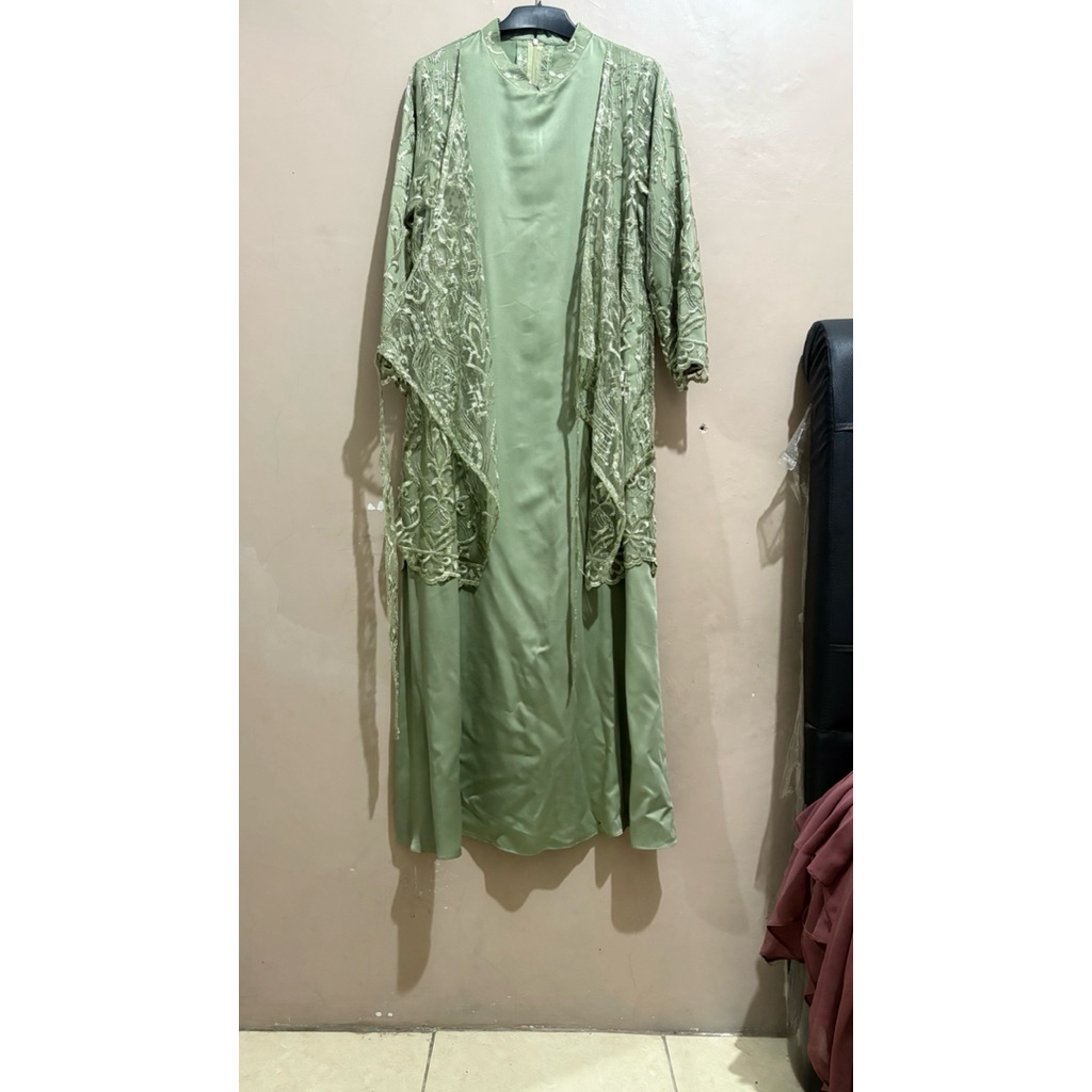 Dress hijau Satin plus Brukat Sage