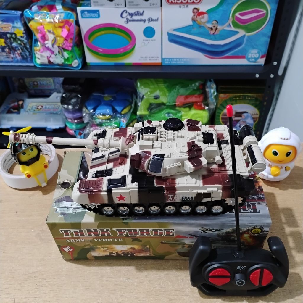 RC Tank 6878A