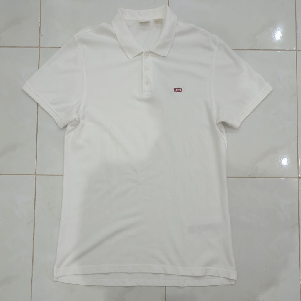 polo kaos levis Second cuma 1kali  harga satuan