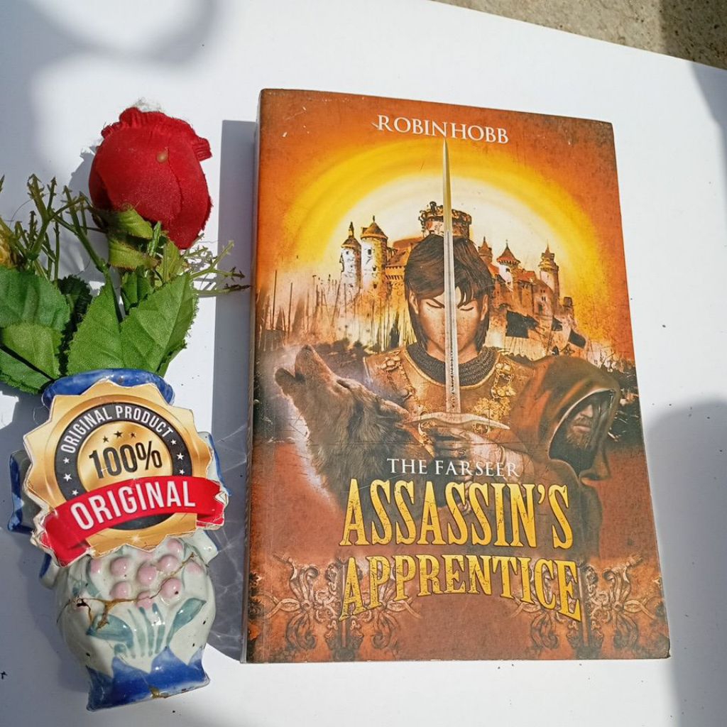 Novel Robin Hobb The Farseer Assassins Apprentice Preloved Original