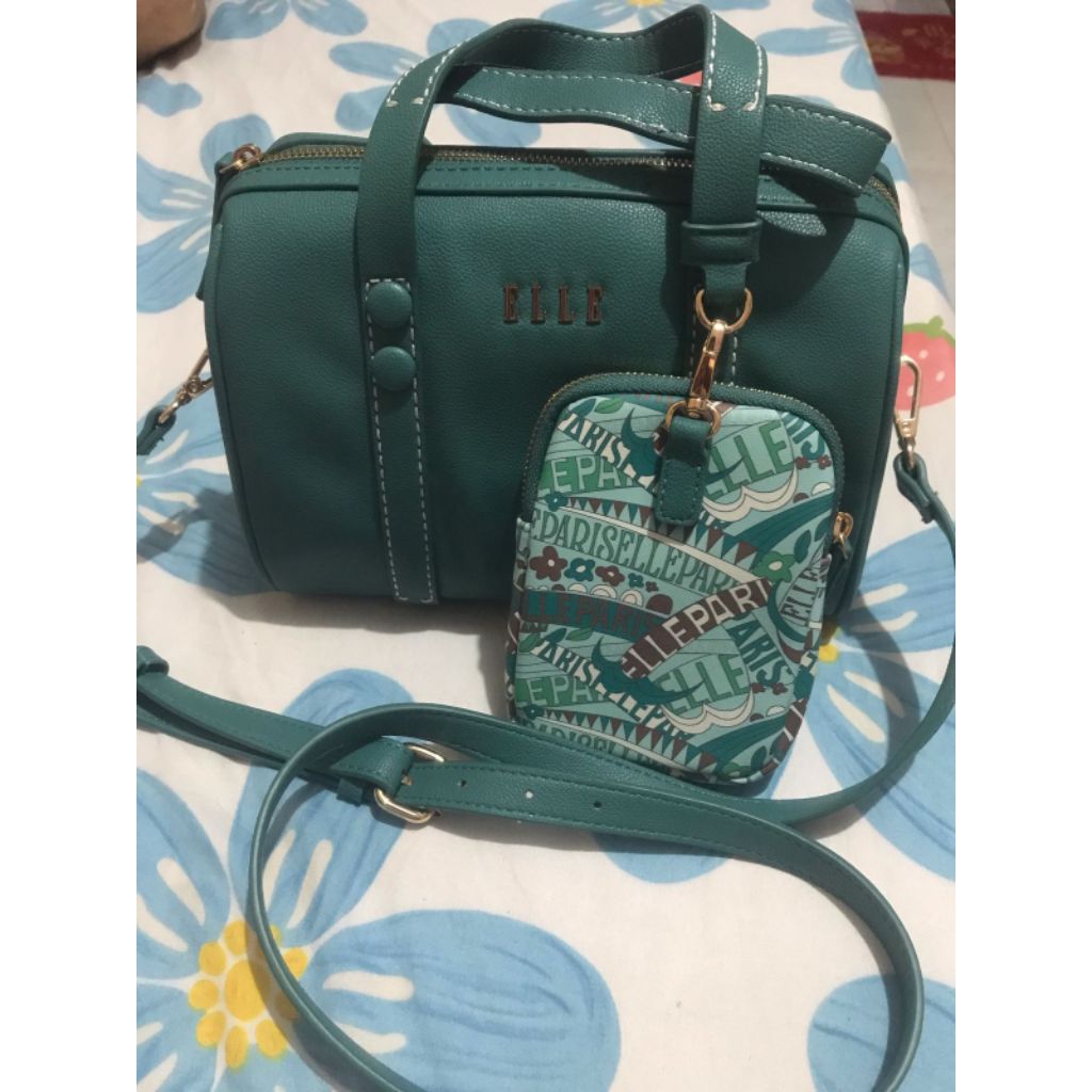 preloved tas Elle masih bagus dan original