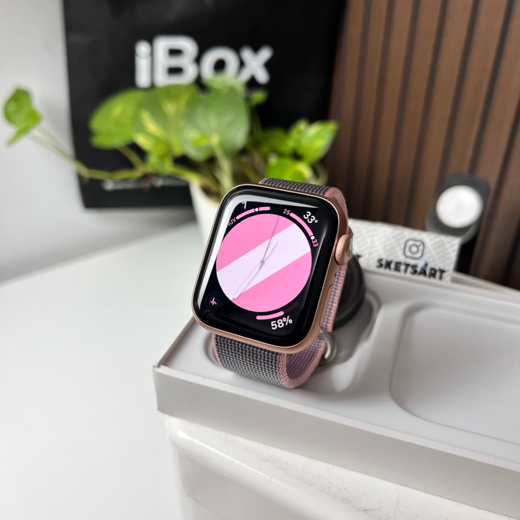 Apple Watch Series 5 40mm Gold iBox iwatch Battery Health 100%