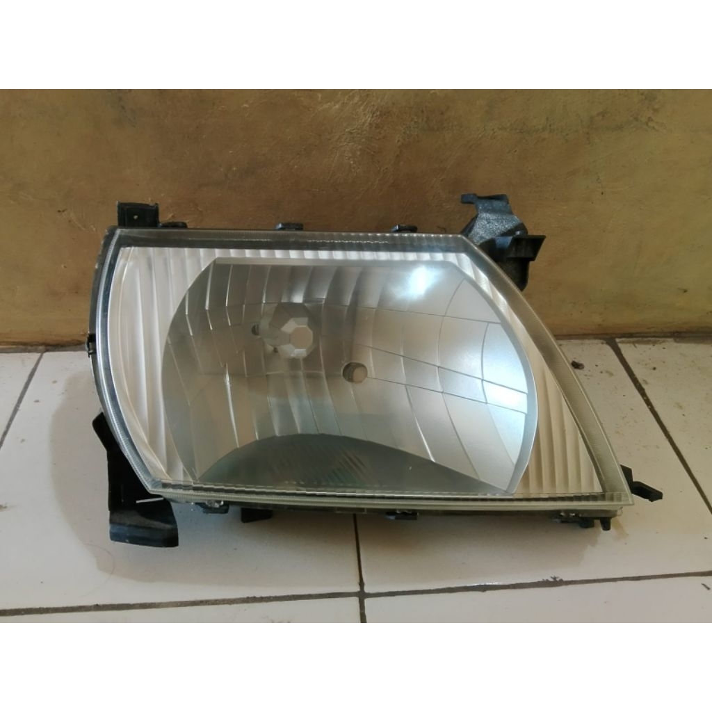 Lampu Besar Lampu Depan headlamp Toyota Kijang Kapsul 2003 Kanan