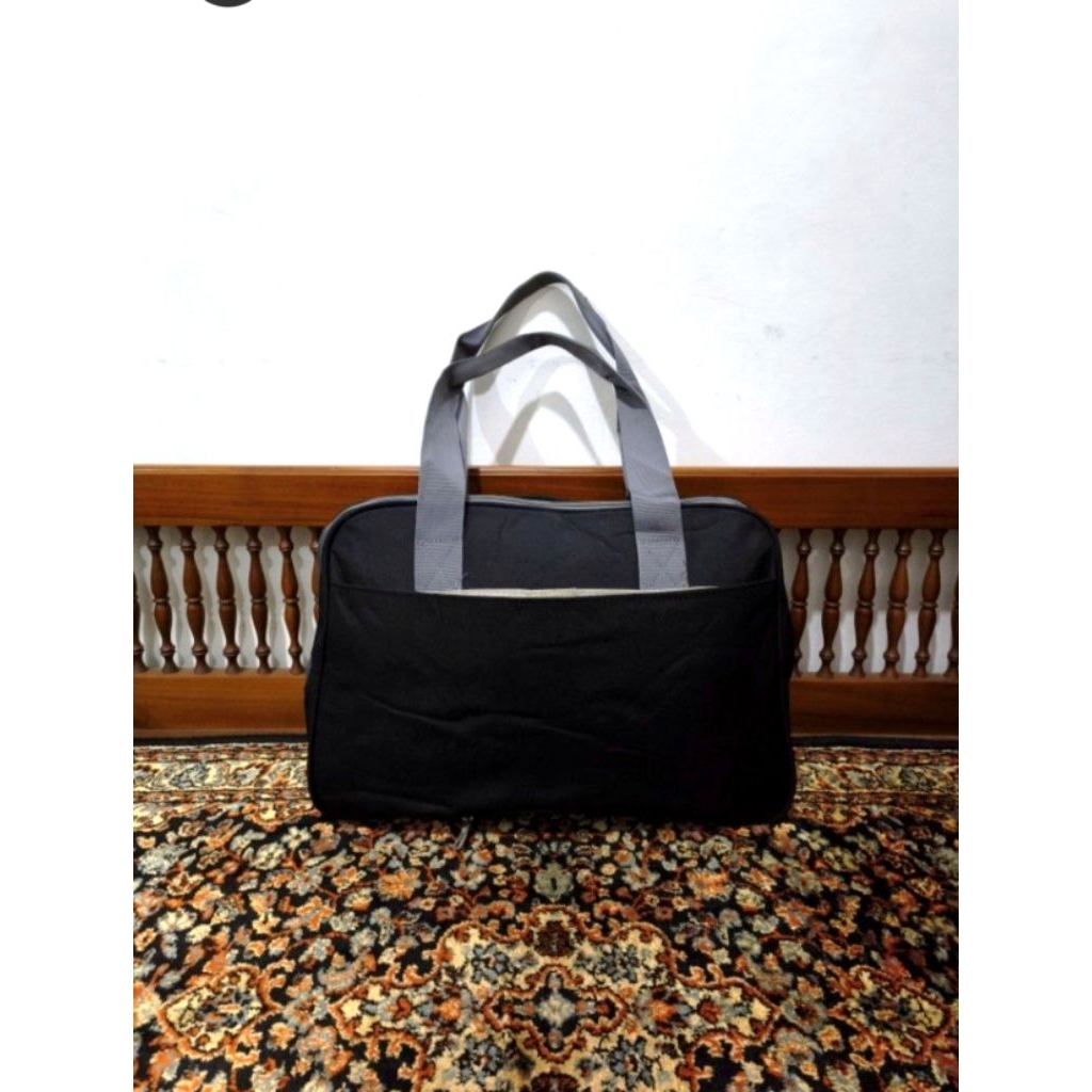 Tas duffle bag American tourister travel bag