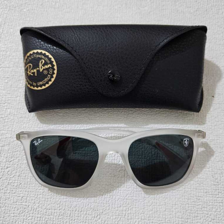 KACAMATA RAYBAN SCUDERIA FERRARI RB4433M TRANSFARANT DOFF ORIGINAL