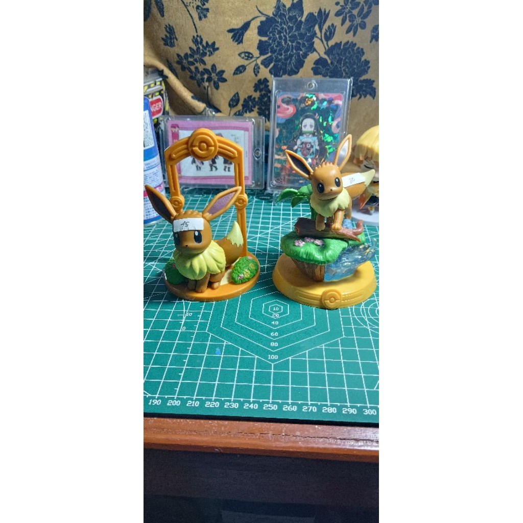 Figure Pokemon eevee gacha