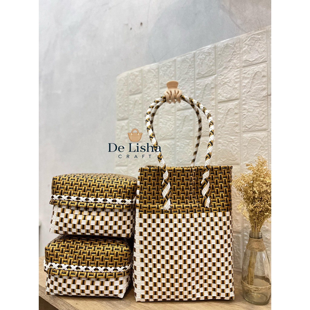 Tas jali set keben isi 2 meninggi sudah include besek bambu/canang sari/keben bali