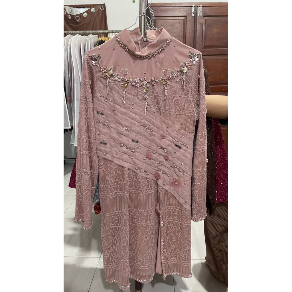 Kebaya Dusty Pink