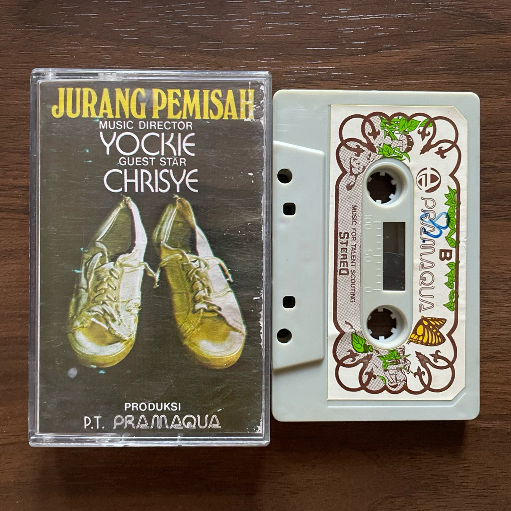 Kaset pita - Yockie - Jurang pemisah