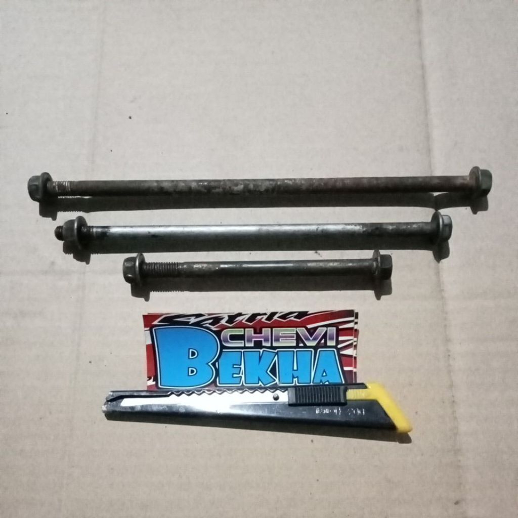 baut as dudukan gantungan mesin satria 2 tak satria hiu lumba 2t ori copotan