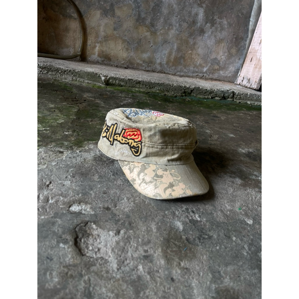 topi billabong second