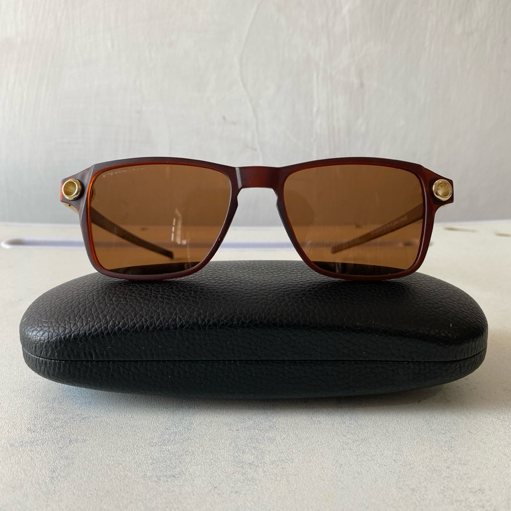 Oakley – Frame Kacamata Branded Preloved Unisex