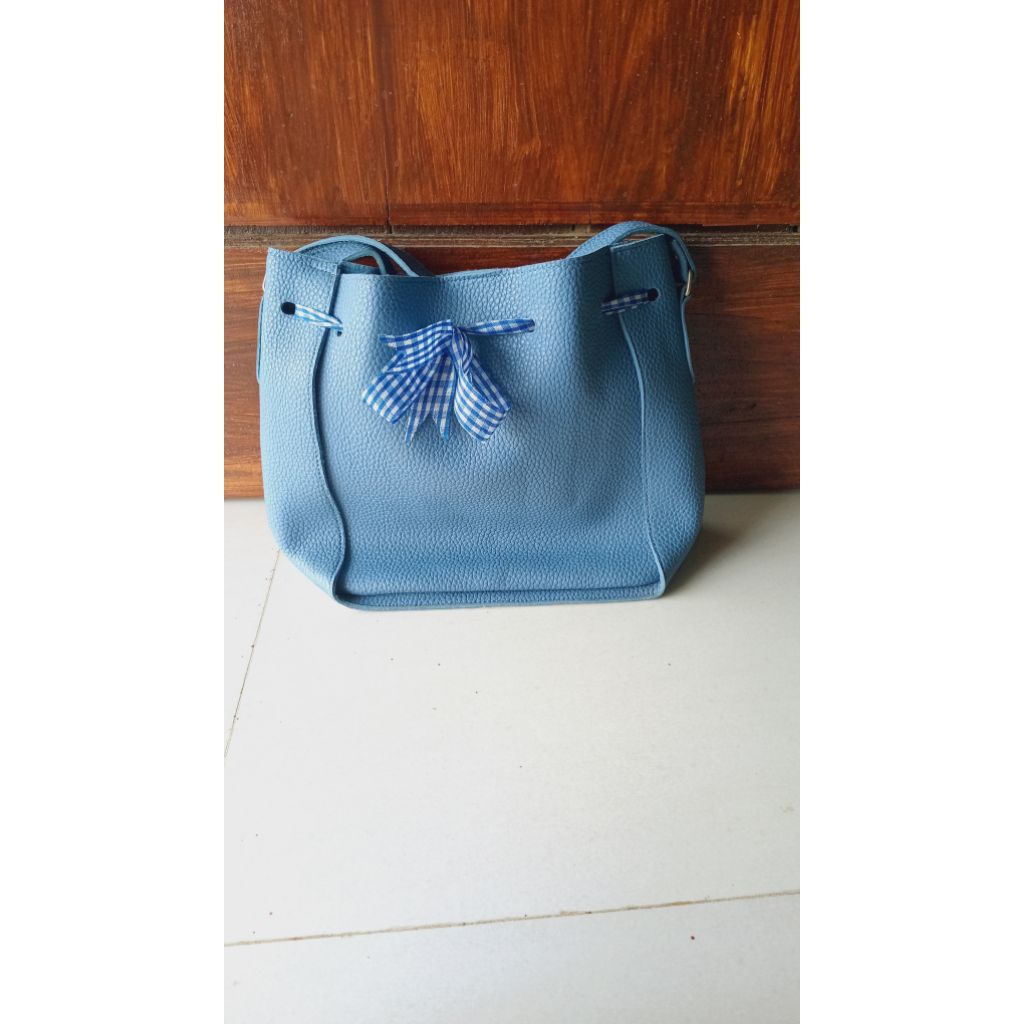 Preloved Tas serut preloved tas Tas preloved